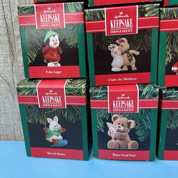 Lot of 20 Boxes Vintage Hallmark Ornaments. Very good condition - Picture 5 of 16